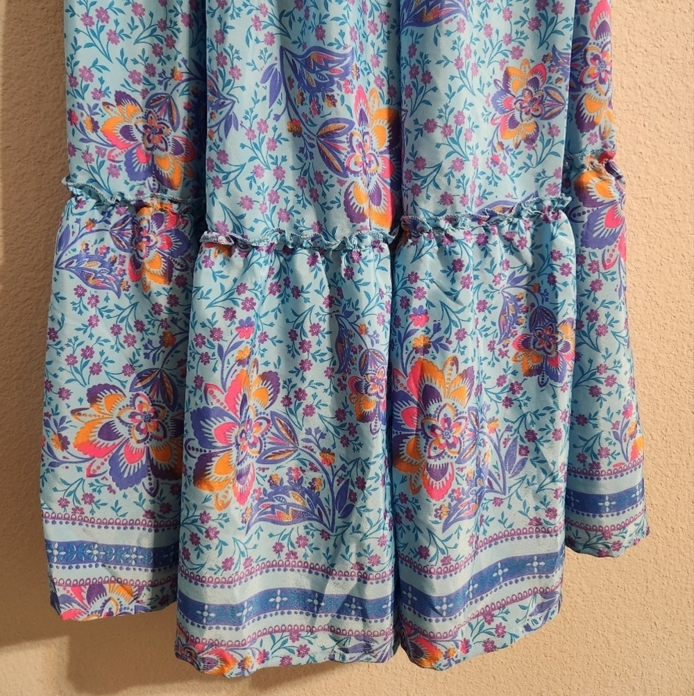 Me 2 Magic Anthropologie Bohemian Smocked Maxi Tiered Dress Blue Floral medium - Picture 5 of 6